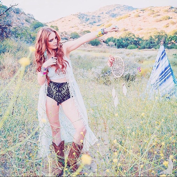 Gypsy Junkies Dresses & Skirts - ✨Gypsy Junkies | bohemian lace duster ✨